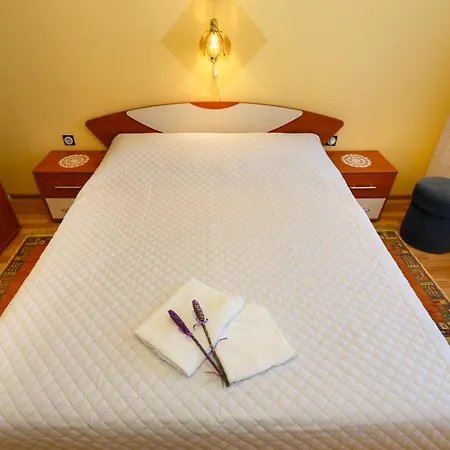 Apartment Vrsek *