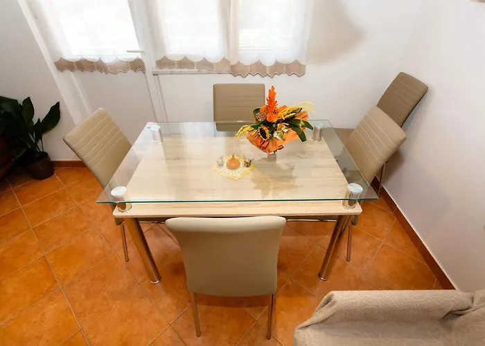 Vrsek Apartament Vrbnik (Primorje-Gorski Kotar)
